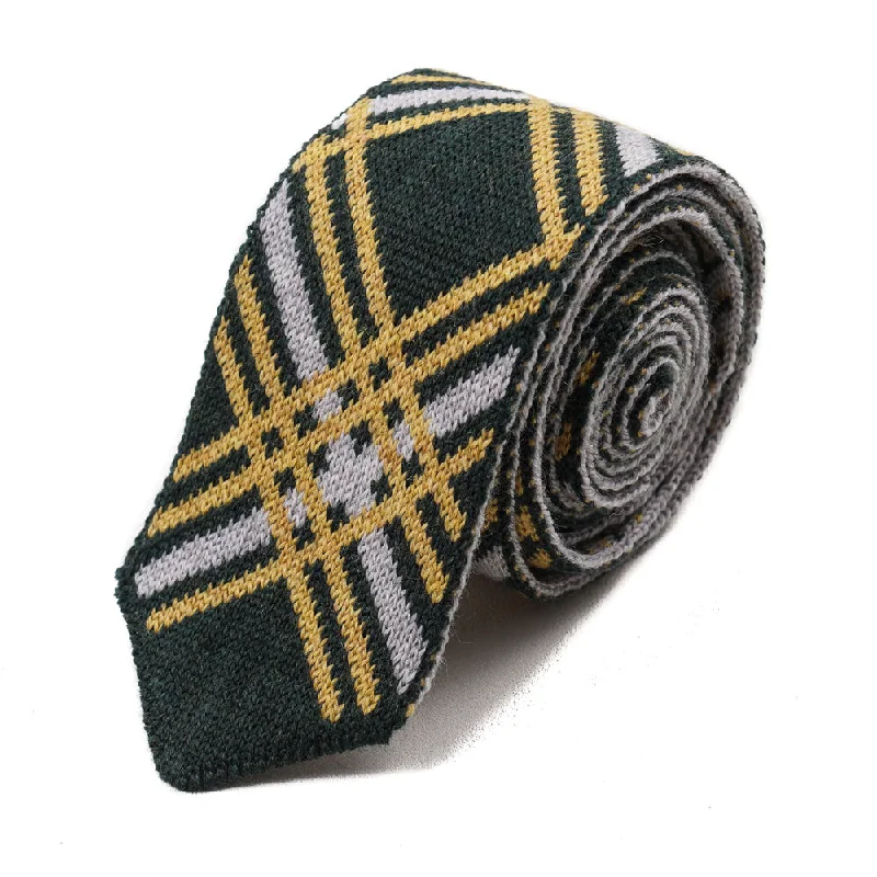 Roda Slim-Width Knit Wool Tie Refined Men's Hand