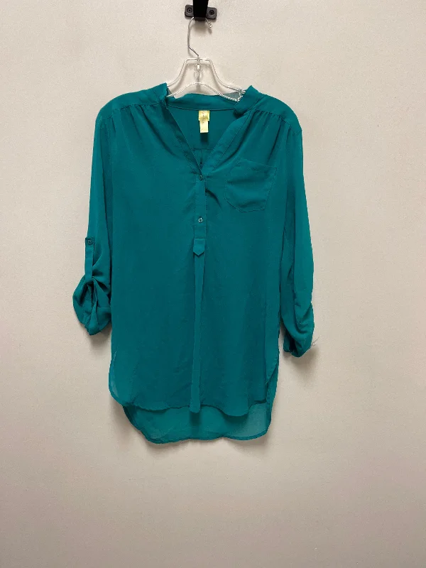 Top Long Sleeve By Clothes Mentor In Green, Size: M Preppy Men's College